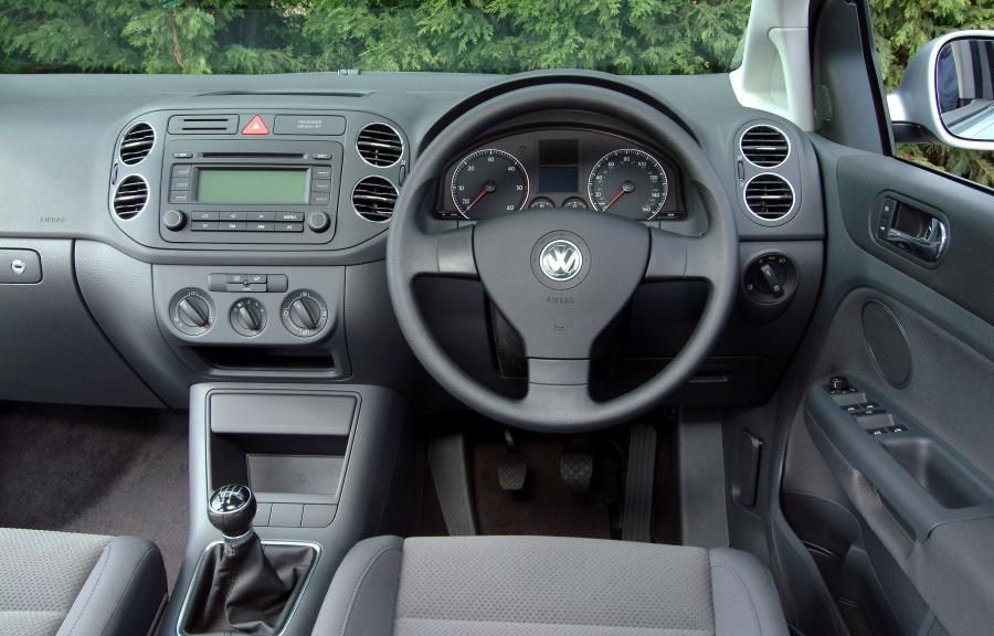 Volkswagen Golf Plus 2005 года  (фото 71 из 88)